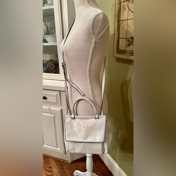 EUC HOBO “Meter” Structured Crossbody Off-White - Picture 6 of 16